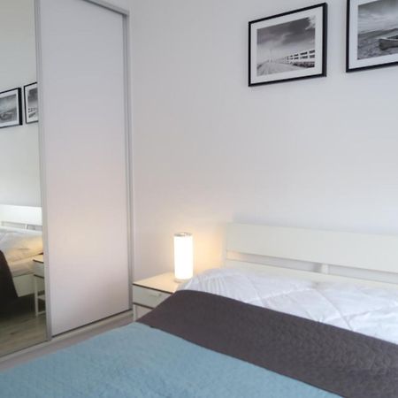 Bialy Apartament Centrum Kołobrzeg Exterior foto